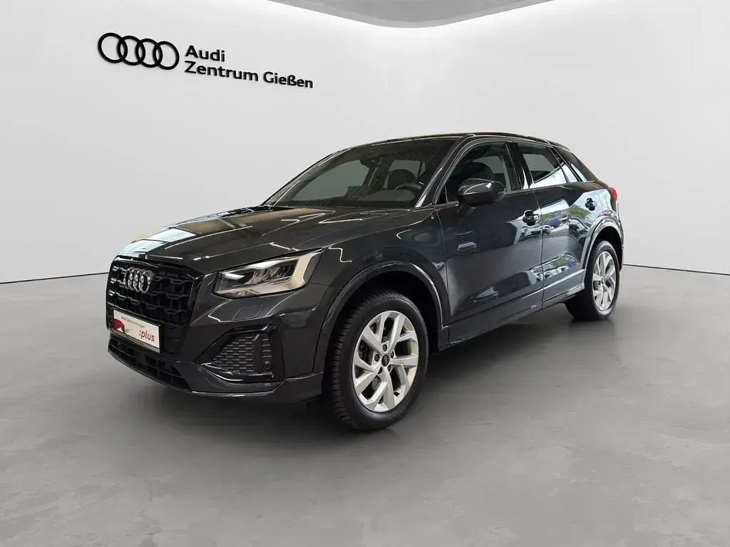 Gebraucht Audi Q2 Advanced Plus 150 PS (110 kW) 2025 Manhattangrau metallic SUV