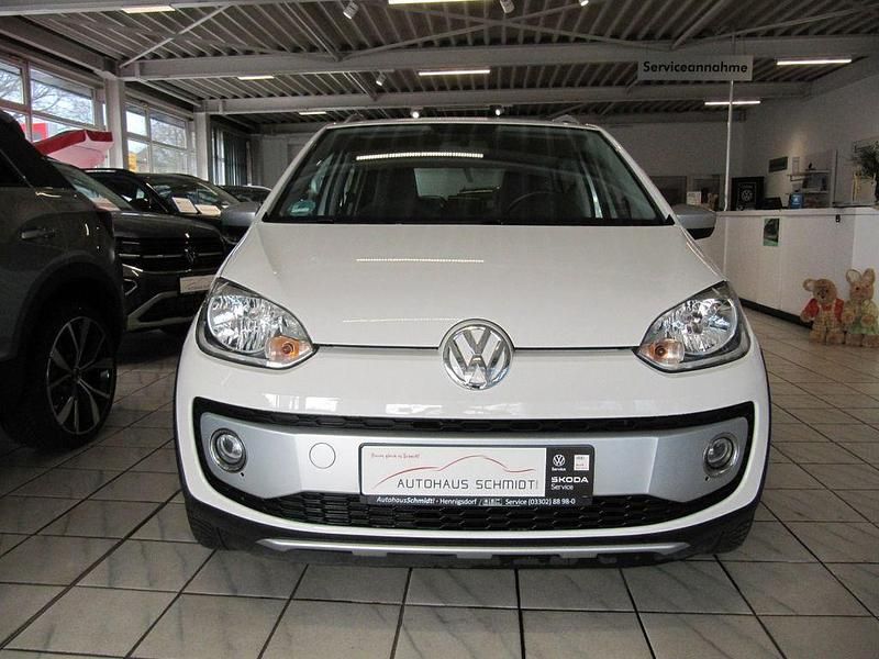 Gebraucht VW cross up! 75 PS (55 kW) 2015 Weiß Kleinwagen
