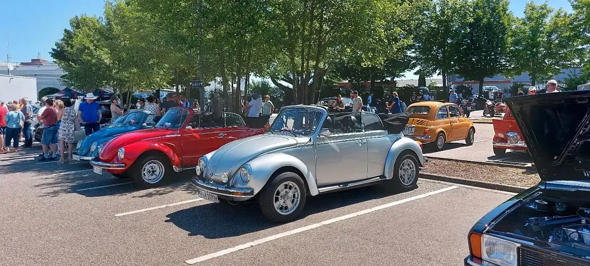 Używany VW Käfer 50 KM (36 kW) 1979 Srebrny Kabriolet