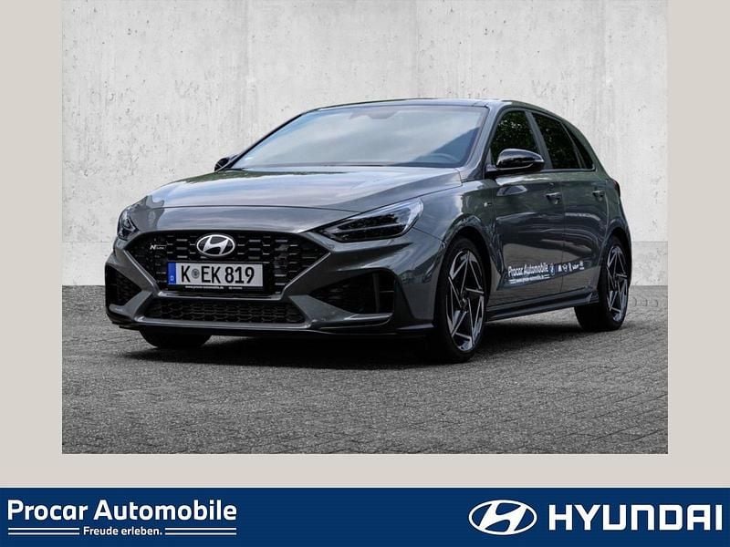 Shadow grey / sol Neu 2025 Hyundai i30 N Line Limousine | 27.900 € (Fairer Preis) - Bild 1/4