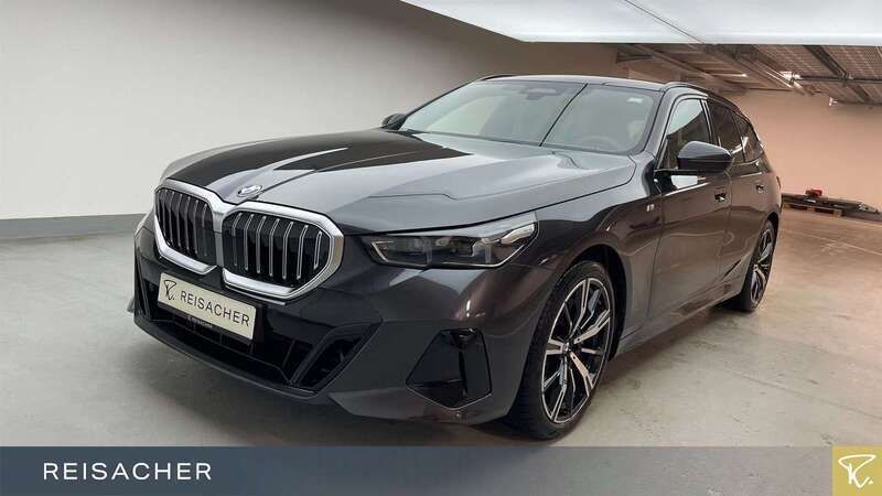 Sophistograu brillantefffekt Neu 2025 BMW 540 M Sport Kombi | 76.990 € (Superpreis) - Bild 1/4