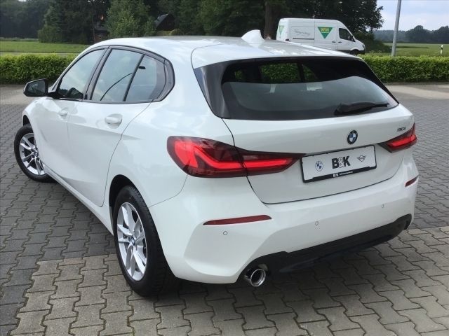 Gebraucht BMW 118 Sport Line 140 PS (102 kW) 2021 Weiß alpinweiss 3 Kleinwagen