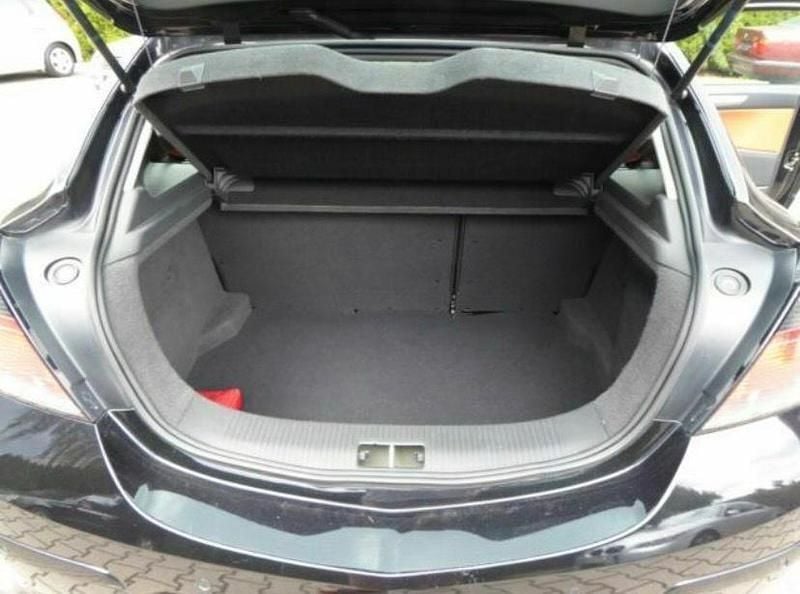 Gebraucht Opel Astra GTC 105 PS (77 kW) 2005 Schwarz Coupé