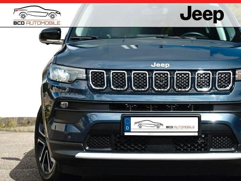 Blau Gebraucht 2021 Jeep Compass Limited SUV | 21.490 € (Fairer Preis) - Bild 1/4