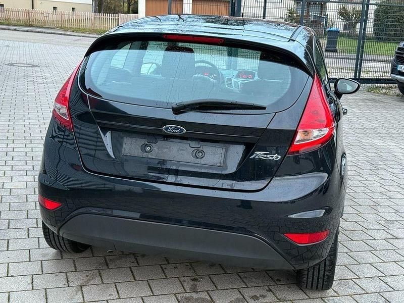 Gebraucht Ford Fiesta Trend 60 PS (44 kW) 2009 Schwarz Kleinwagen