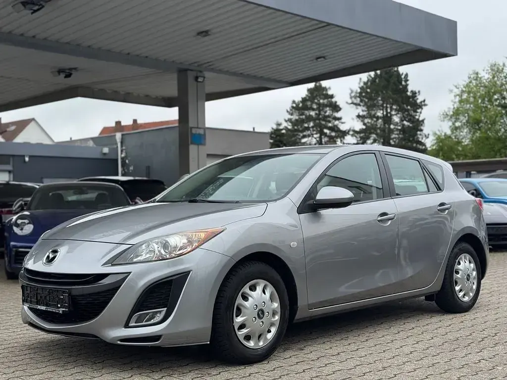 Gebraucht Mazda 3 105 PS (77 kW) 2010 Silber Limousine
