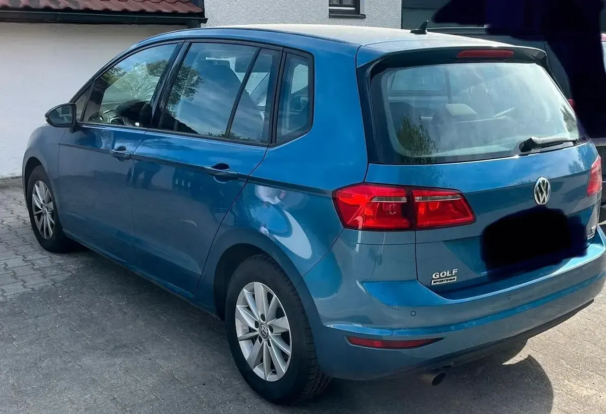 Gebraucht VW Golf VII 110 PS (80 kW) 2017 Blau Kleinwagen