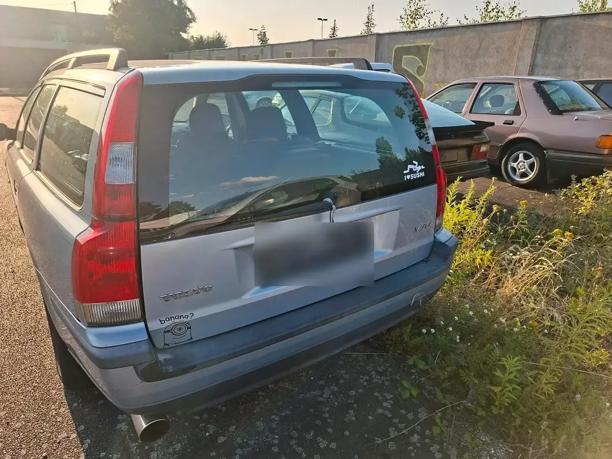 Gebraucht Volvo V70 250 PS (183 kW) 2000 Blau Kombi