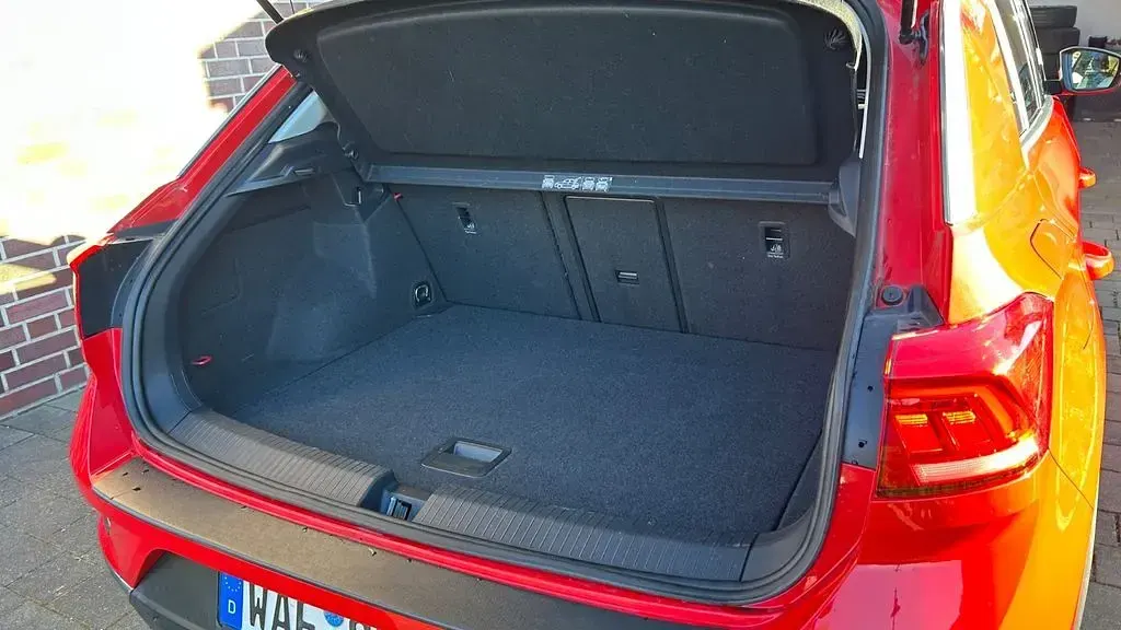 Gebraucht VW T-Roc United 150 PS (110 kW) 2021 Rot SUV