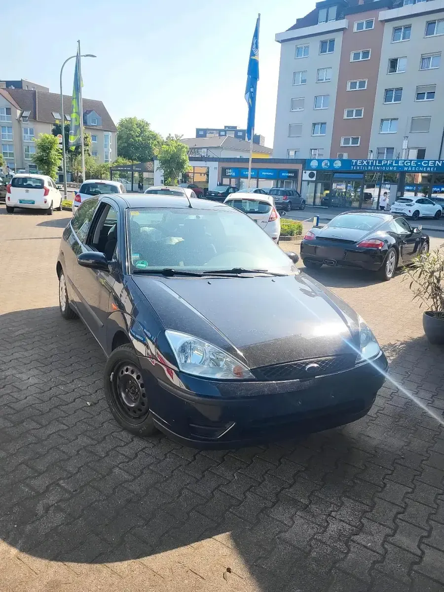 Gebraucht Ford Focus 75 PS (55 kW) 2004 Blau Coupé