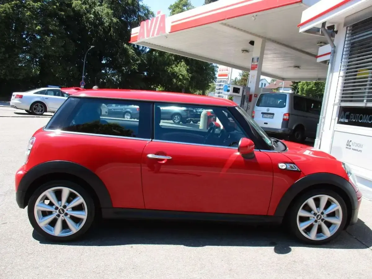 Gebraucht Mini Cooper S 184 PS (135 kW) 2011 Chili red Kleinwagen