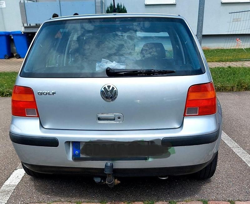 Gebraucht VW Golf Basis 75 PS (55 kW) 2002 Silber Limousine