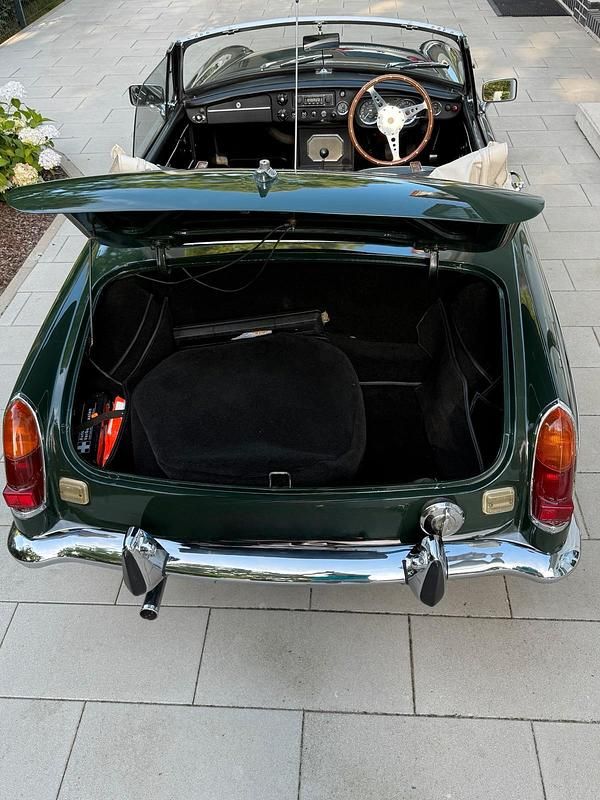 Gebraucht MG B 95 PS (69 kW) 1968 Grün Cabrio