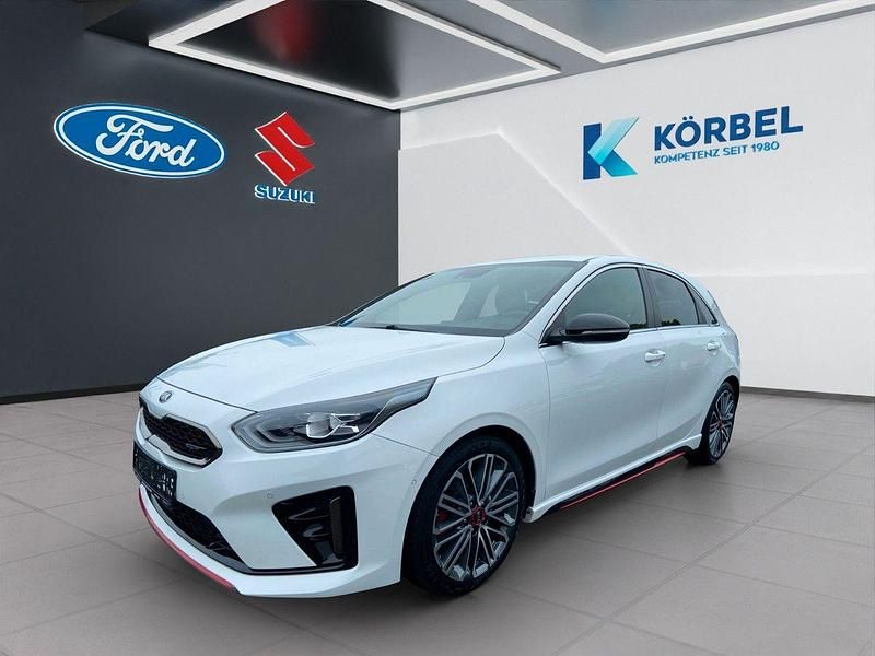 Weiß Gebraucht 2019 Kia Ceed GT Limousine | 18.470 € (Fairer Preis) - Bild 1/3