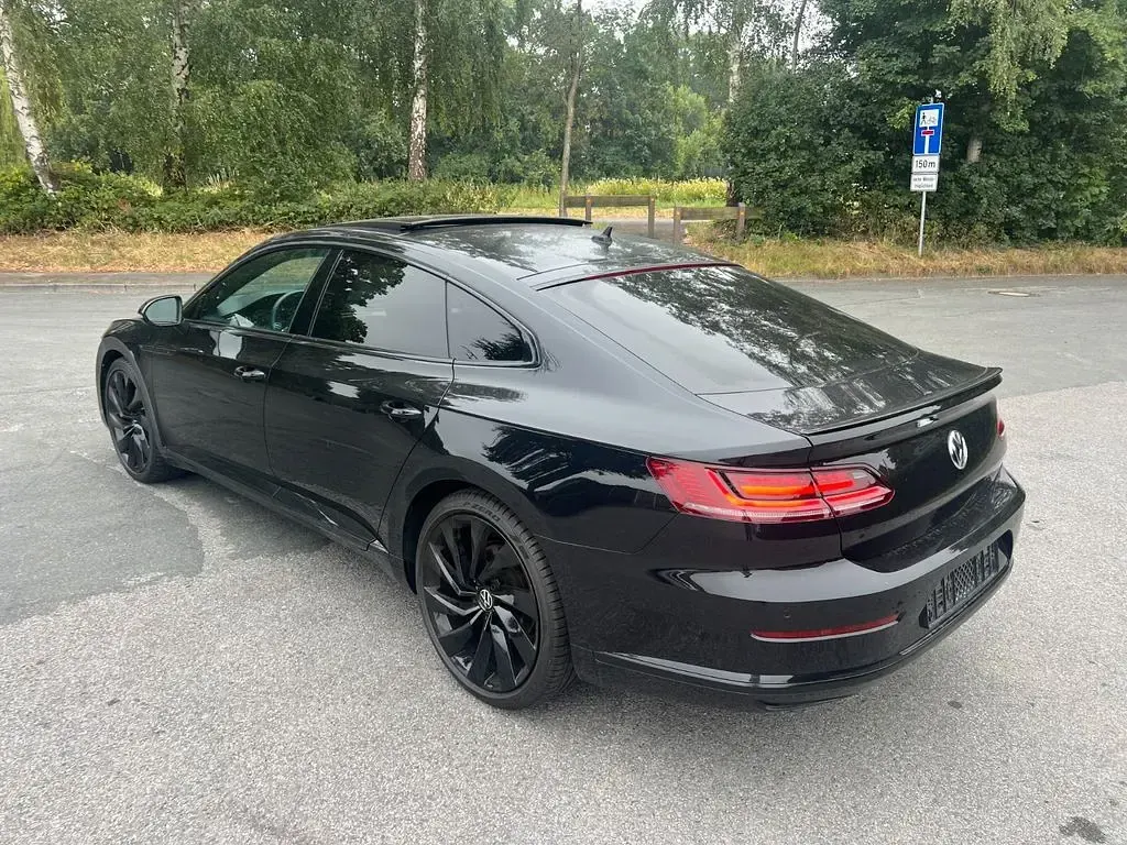 Gebraucht VW Arteon R-line 150 PS (110 kW) 2019 Schwarz Kleinwagen