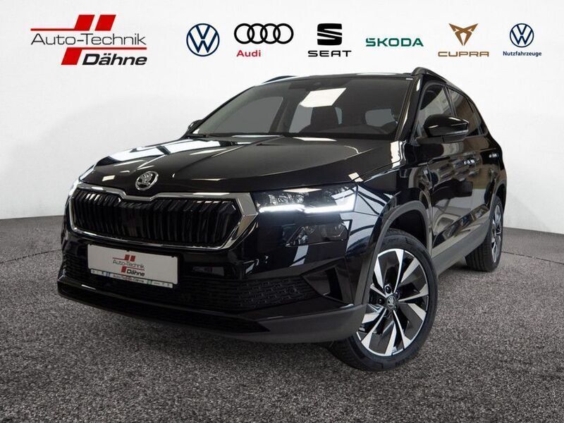 Schwarz Gebraucht 2022 Skoda Karoq Drive SUV | 47.880 € - Bild 1/4