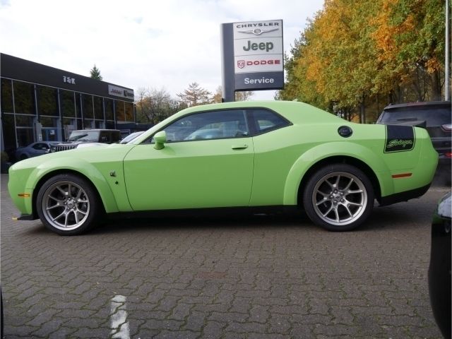 Gebraucht Dodge Challenger 492 PS (361 kW) 2022 Gruen Coupé