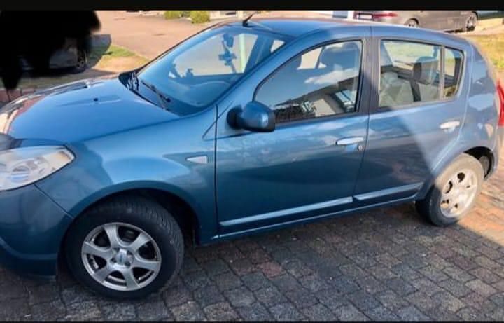 Blau Gebraucht 2008 Dacia Sandero Kleinwagen | 1.200 € (Fairer Preis) - Bild 1/4