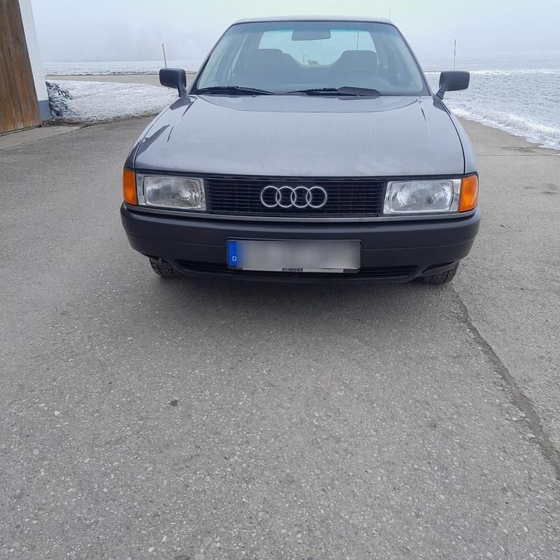 Gebraucht Audi 80 90 PS (66 kW) 1989 Grau Limousine