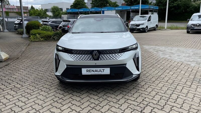Gebraucht Renault Scenic E-Tech Iconic 55 kW (75 PS) 2024 Andere farbe SUV