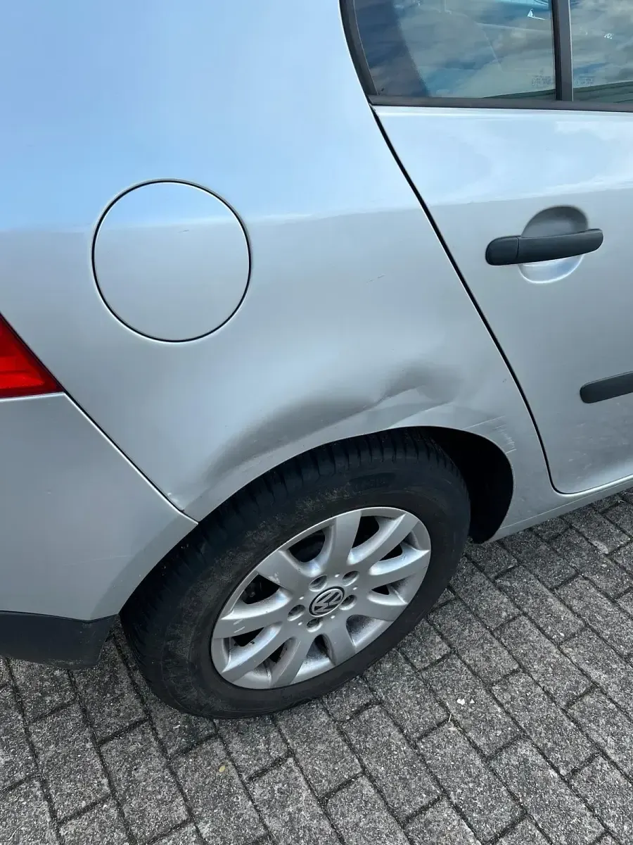 Gebraucht VW Golf V 116 PS (85 kW) 2004 Silber Kleinwagen