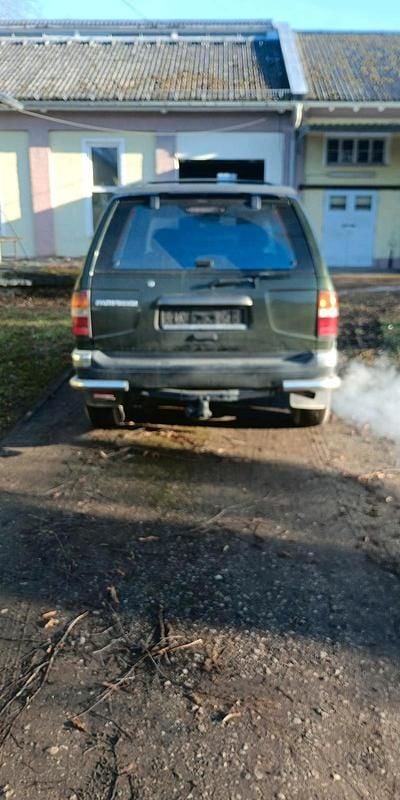 Gebraucht Nissan Pathfinder 150 PS (110 kW) 1999 Grün SUV