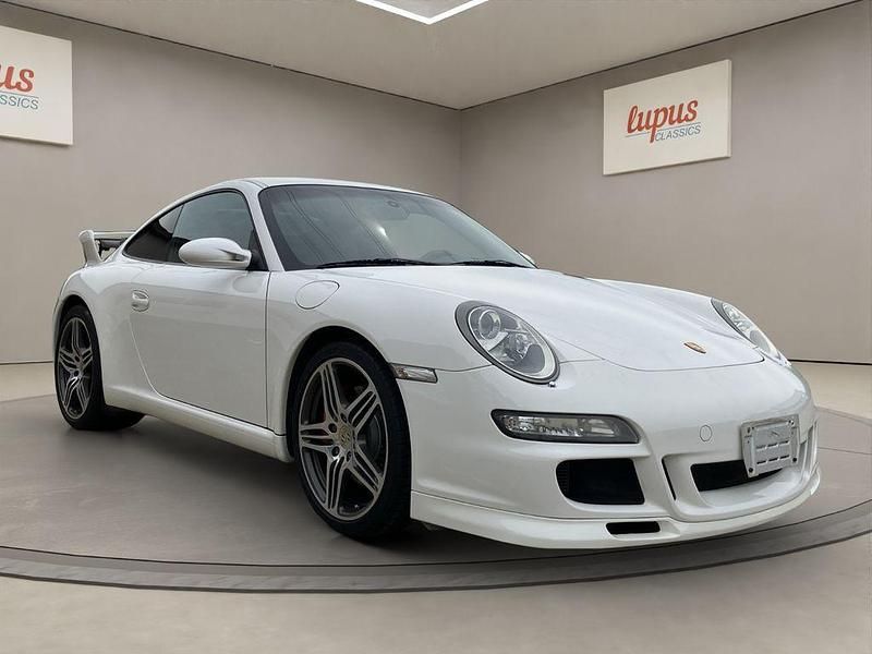 Weiß Gebraucht 2006 Porsche 911 Carrera S Coupé | 63.900 € (Teuer) - Bild 1/4