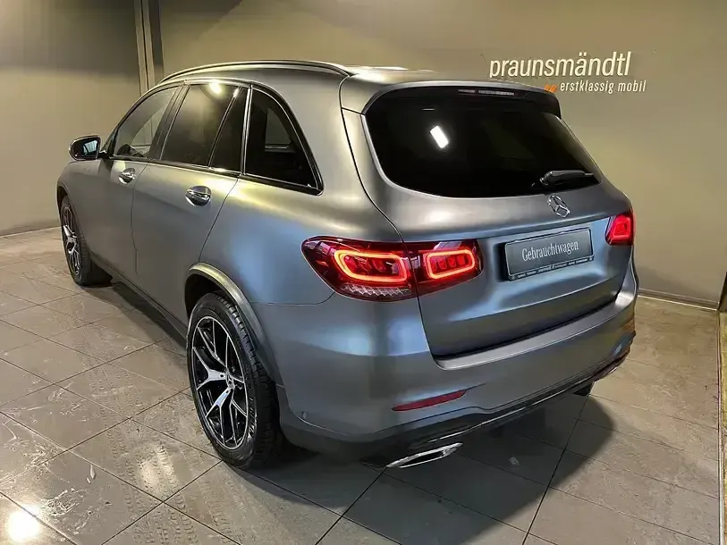 Gebraucht Mercedes GLC400d AMG 330 PS (242 kW) 2021 Grau SUV