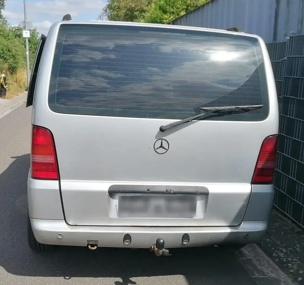 Gebraucht Mercedes Vito 122 PS (89 kW) 2002 Silber Van