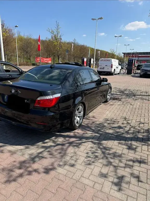 Gebraucht BMW 540 306 PS (225 kW) 2007 Schwarz Limousine