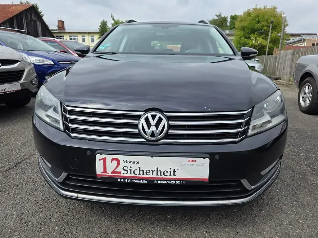 Gebraucht VW Passat Comfortline 140 PS (102 kW) 2012 Schwarz Kombi