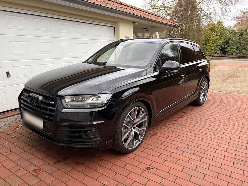 Gebraucht Audi SQ7 Ambiente 435 PS (319 kW) 2018 Schwarz SUV