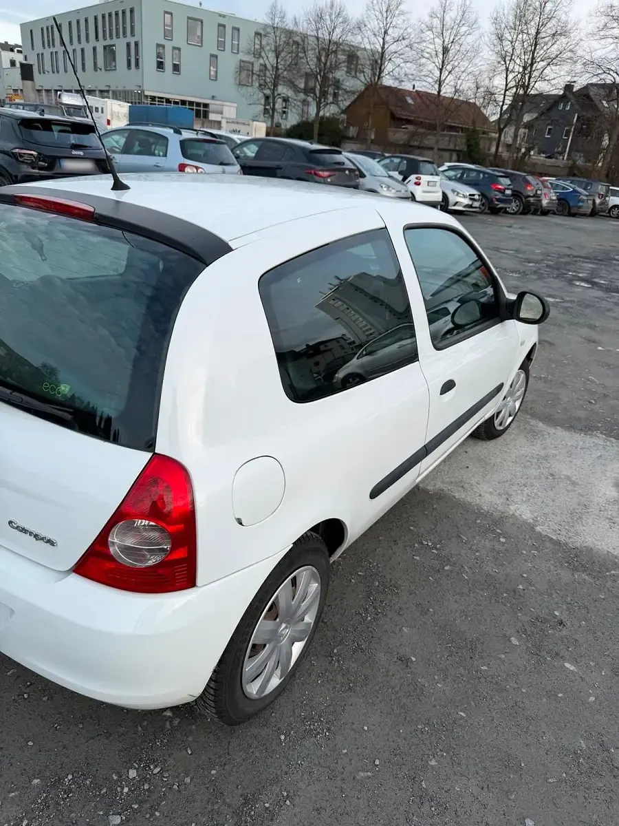 Usata Renault Clio II 2009 Bianco Utilitaria