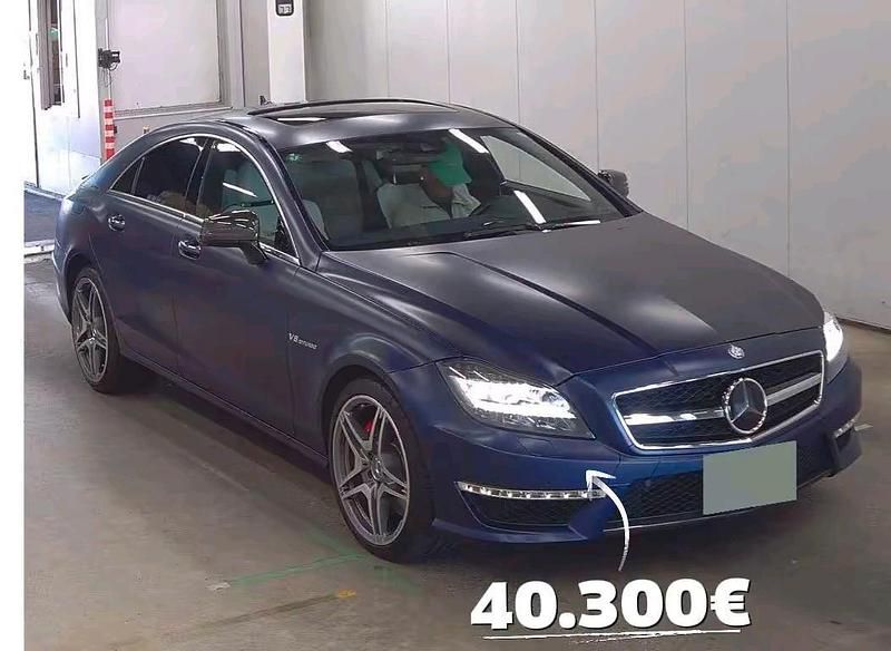 Blau Gebraucht 2013 Mercedes CLS63 AMG Limousine | 40.300 € - Bild 1/4