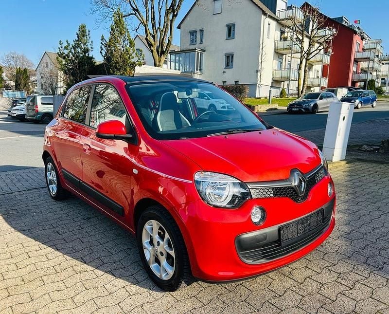 Gebraucht Renault Twingo Dynamique 90 PS (66 kW) 2015 Rot Kleinwagen