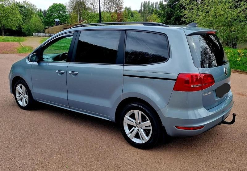 Gebraucht VW Sharan 140 PS (102 kW) 2010 Grau Van / Kleinbus