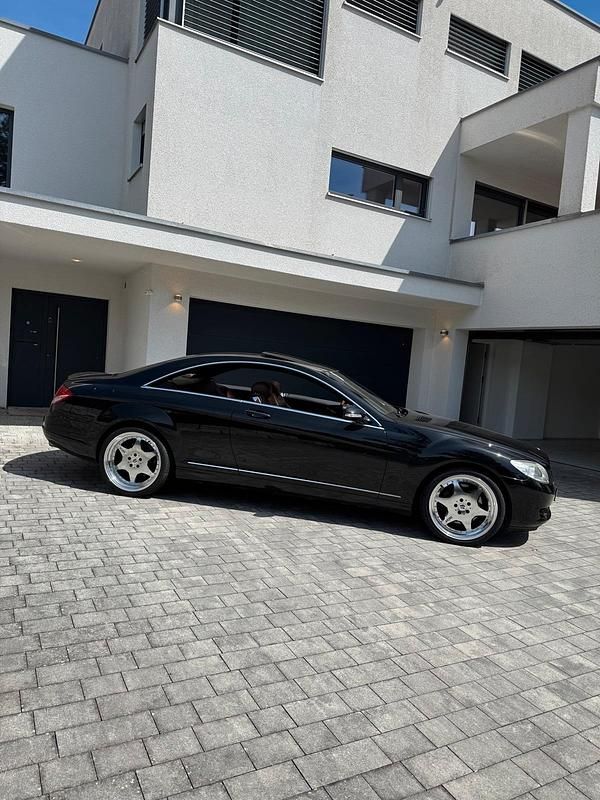 Schwarz Gebraucht 2006 Mercedes CL500 Coupé | 19.099 € (Etwas zu teuer) - Bild 1/4