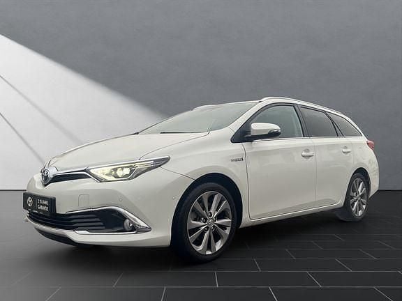 Novaweiß perleffekt Gebraucht 2016 Toyota Auris Hybrid Plus | 14.849 € (Guter Preis) - Bild 1/4