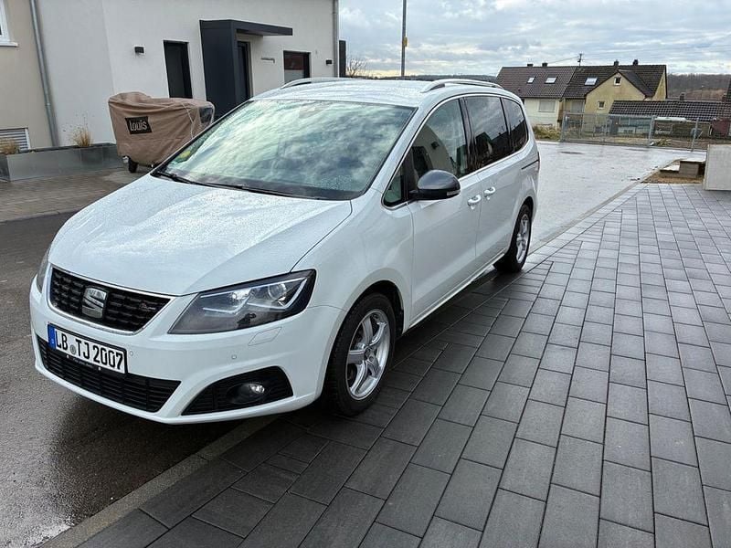 Gebraucht Seat Alhambra FR-Line 150 PS (110 kW) 2020 Weiß Van / Kleinbus