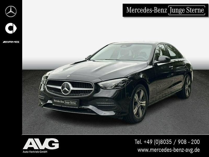 Schwarz Gebraucht 2022 Mercedes C300e Avantgarde Limousine | 35.800 € (Fairer Preis) - Bild 1/4
