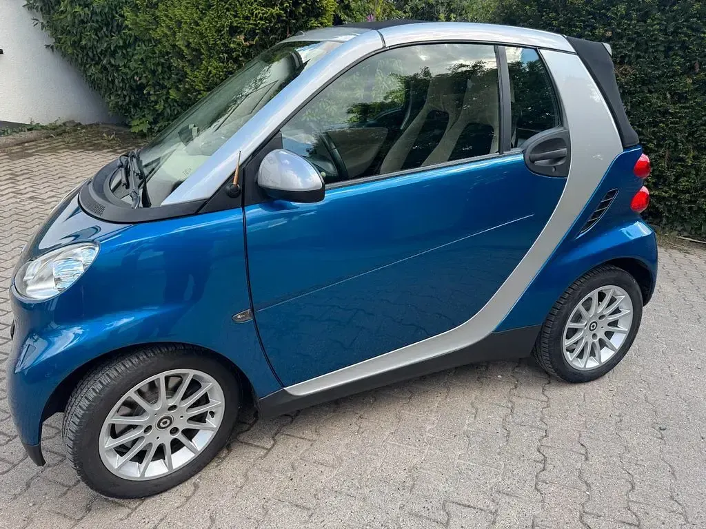 Gebraucht Smart ForTwo Cabrio 71 PS (52 kW) 2010 Blau Cabrio