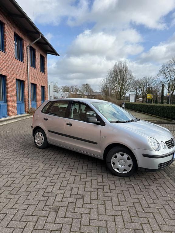 Gebraucht VW Polo 55 PS (40 kW) 2003 Grau Limousine