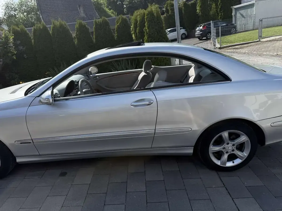 Gebraucht Mercedes CLK200 163 PS (119 kW) 2003 Grau Coupé