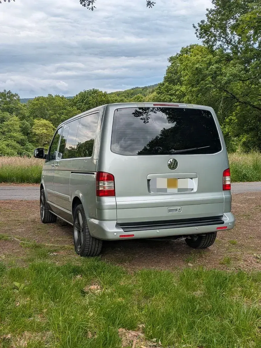 Gebraucht VW Multivan Comfortline 136 PS (100 kW) 2007 Silber Van / Kleinbus