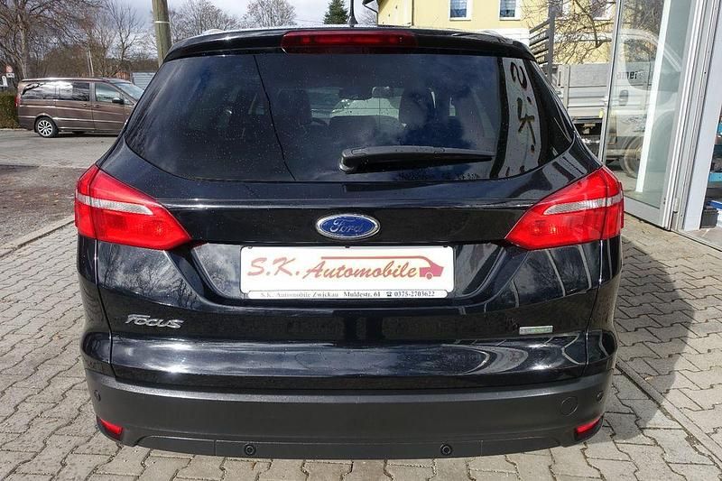 Gebraucht Ford Focus Titanium 125 PS (91 kW) 2015 Limousine