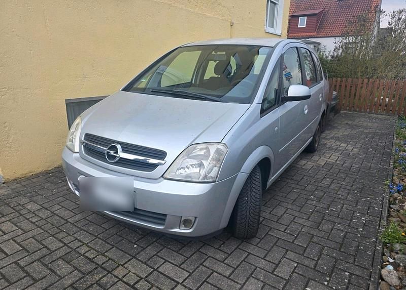 Gebraucht Opel Meriva 87 PS (63 kW) 2004 Silber Van / Kleinbus