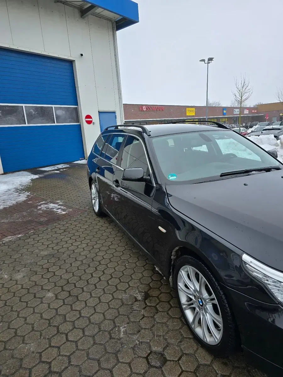 Używany BMW 530 272 KM (200 kW) 2007 Czarny Kombi