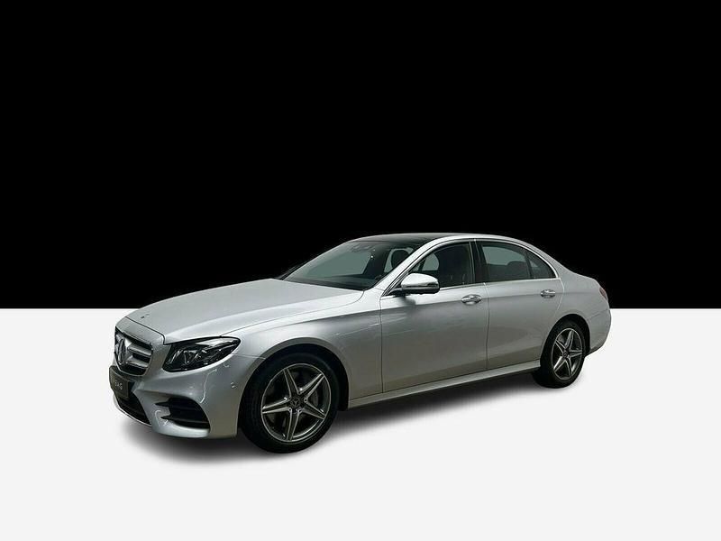 Silber Gebraucht 2019 Mercedes E450 Limousine | 31.490 € (Superpreis) - Bild 1/4