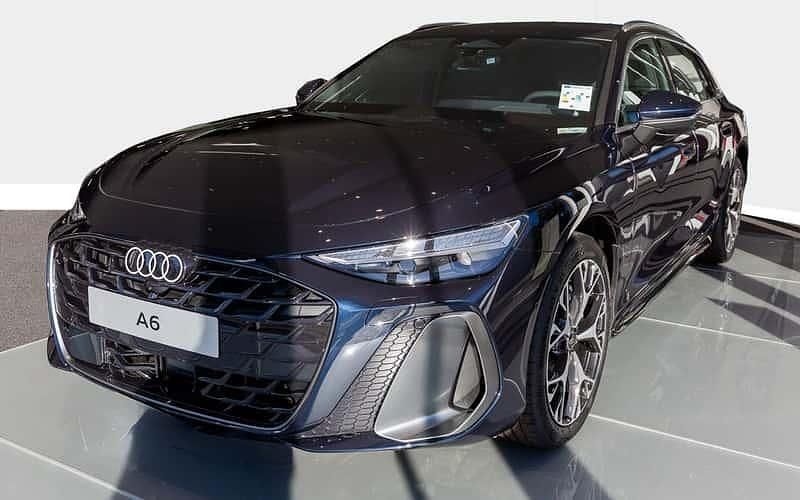 Blau Neu 2025 Audi A6 Ambiente Kombi | 94.800 € - Bild 1/4