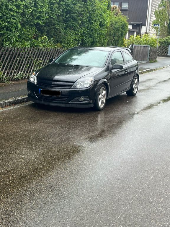 Schwarz Gebraucht 2005 Opel Astra Coupé | 2.300 € (Fairer Preis) - Bild 1/4